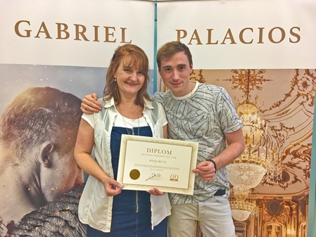 Hypnose-Aadorf Diplomverleihung Zetifikat HTR-Protokoll durch Gabriel Palacios